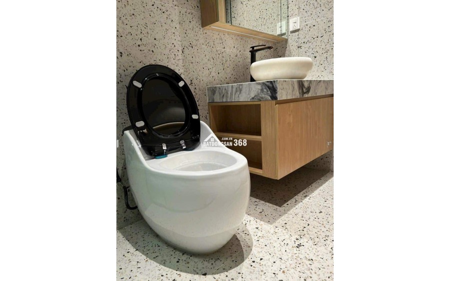 Tôi cho thuê nhà Nhà hàng, VP, KD, Hoàng Văn Thái, 98m2x 5T vỉa hè 30 Tr